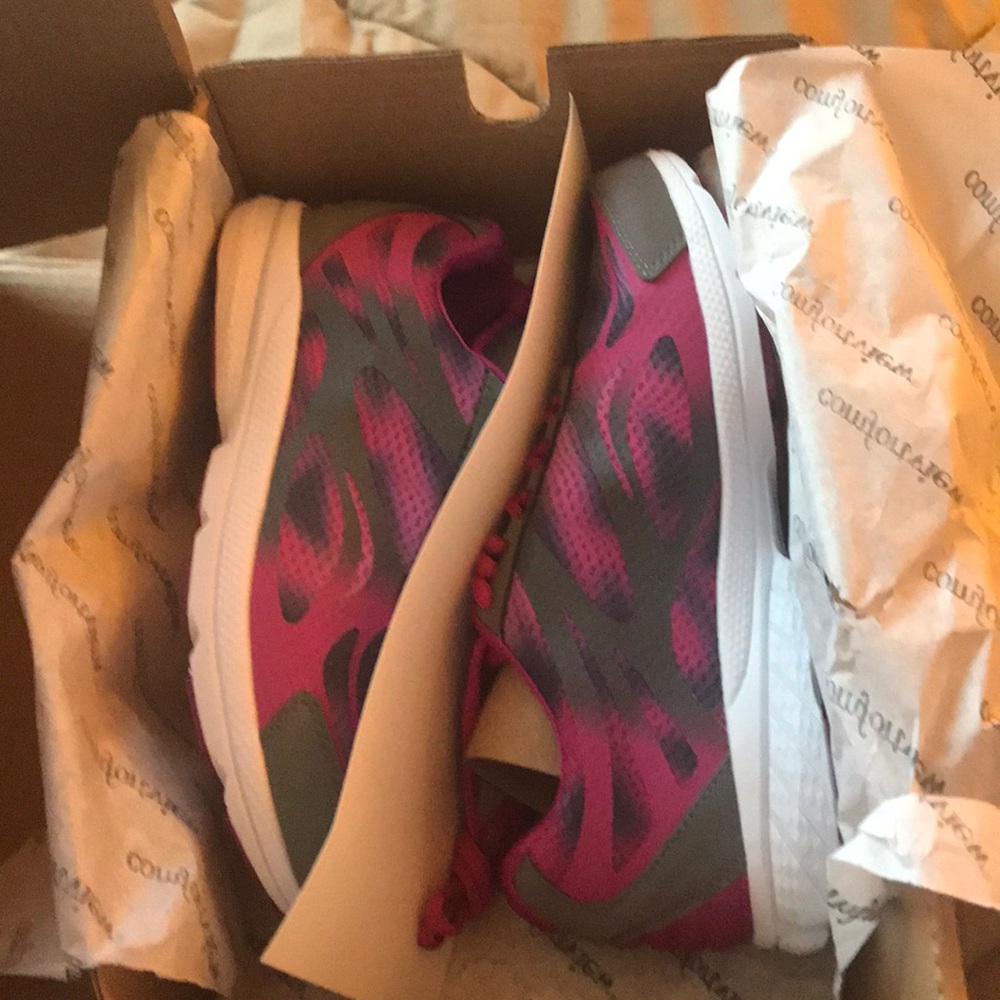 Comfort View Julie shoes.